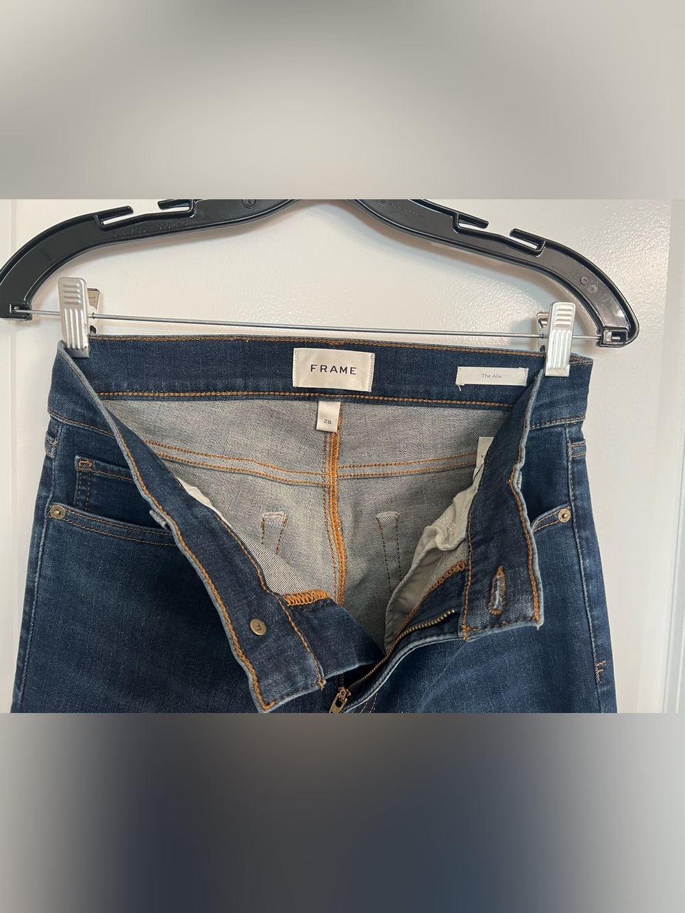 NEW Frame Denim x Alix High-Rise Skinny Jeans in Flaunt Size 28 - Picture 7 of 7